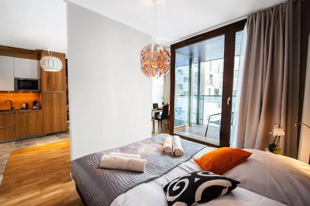 Deluxe Apartments Free Parking Warszawa Polen